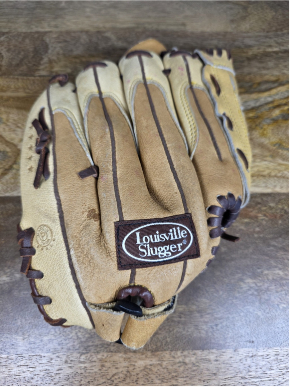Louisville Slugger TLS1052P 10.5” Yth Baseball Glove LHT Left Hand Throw Leather